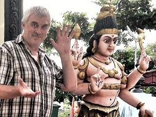 Vadim Kotelnikov Innompic Gesture Hindu god