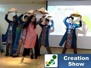Creation show Innompic Games 2018 Malaysia Vietnam team presentation Olympia school